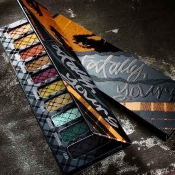 Melt x Bailey Sarian | Fatally Yours | Original Collab | Limited Edition - Picture 2 of 7